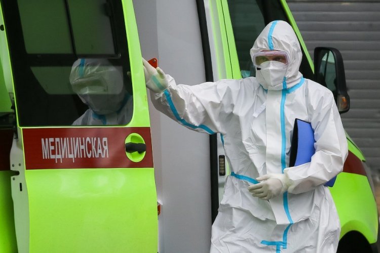 Чьи зарплаты выросли, а чьи уменьшились в пандемию