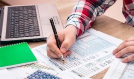 Работодатели стали чаще привлекать самозанятых.