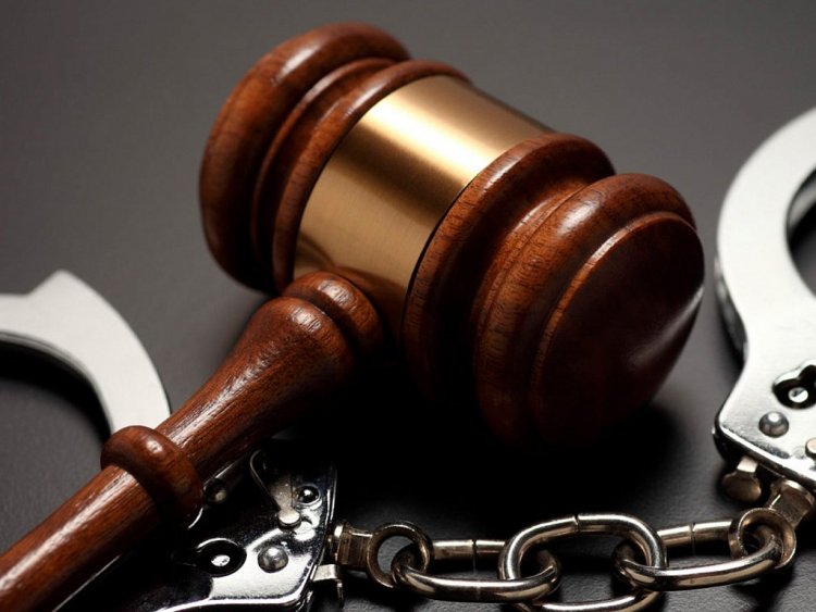 Не имея лицензированных охранников организация заключила договор на охрану 38 объектов