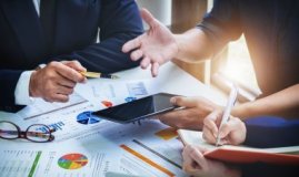 Аутсорсинг для малого бизнеса: стоит ли нанимать исполнителей?