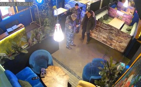 Двух охранников обвиняют в умышленном преступлении