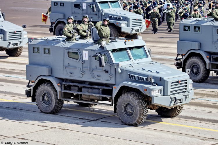 Росгвардия бронеавтомобиль Патруль