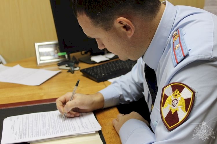 Сотрудники отделения лицензионно-разрешительной работы г.Вологды провели проверки ЧОП